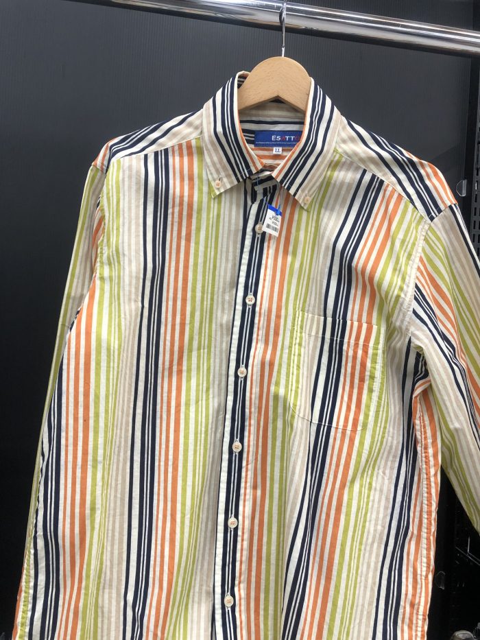 今日はブックオフで日本製の中古の服を探してきた。